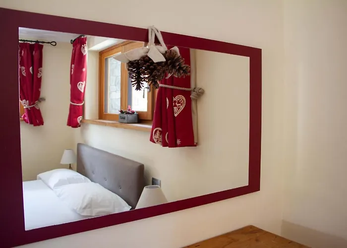 Апартаменти Maison Carrel Elegant 2