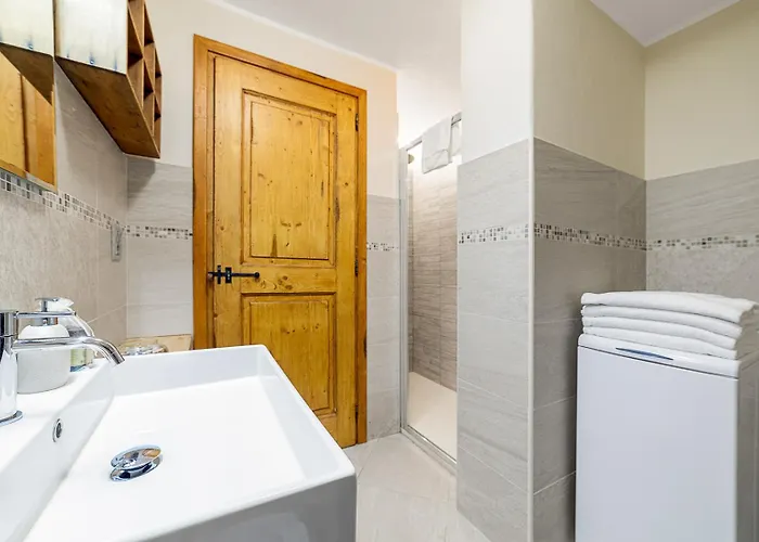 Апартаменти Maison Carrel Elegant 2