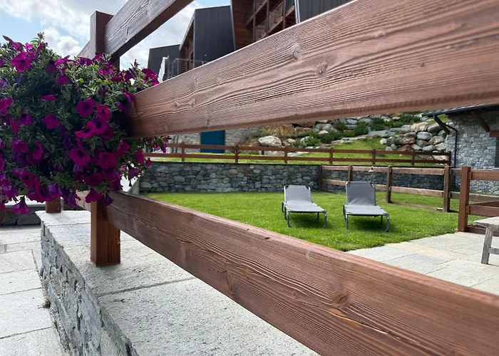 Апартаменти Maison Carrel Elegant 2